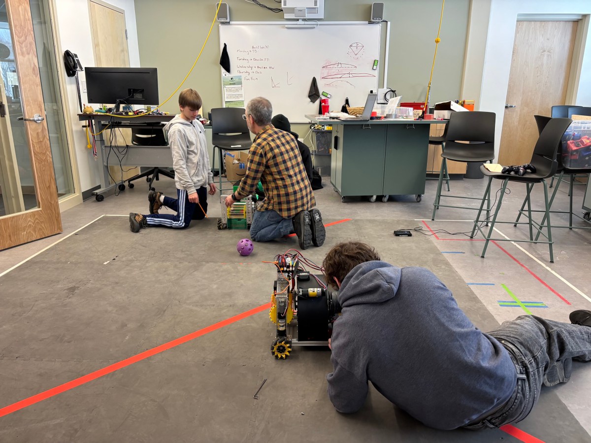Robotics Day at the Manchester Community&nbsp;Library